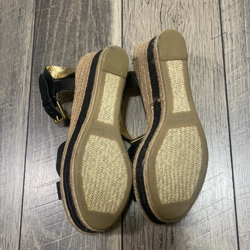 Ralph Lauren Wedge size 8.5B - Picture 4 of 5